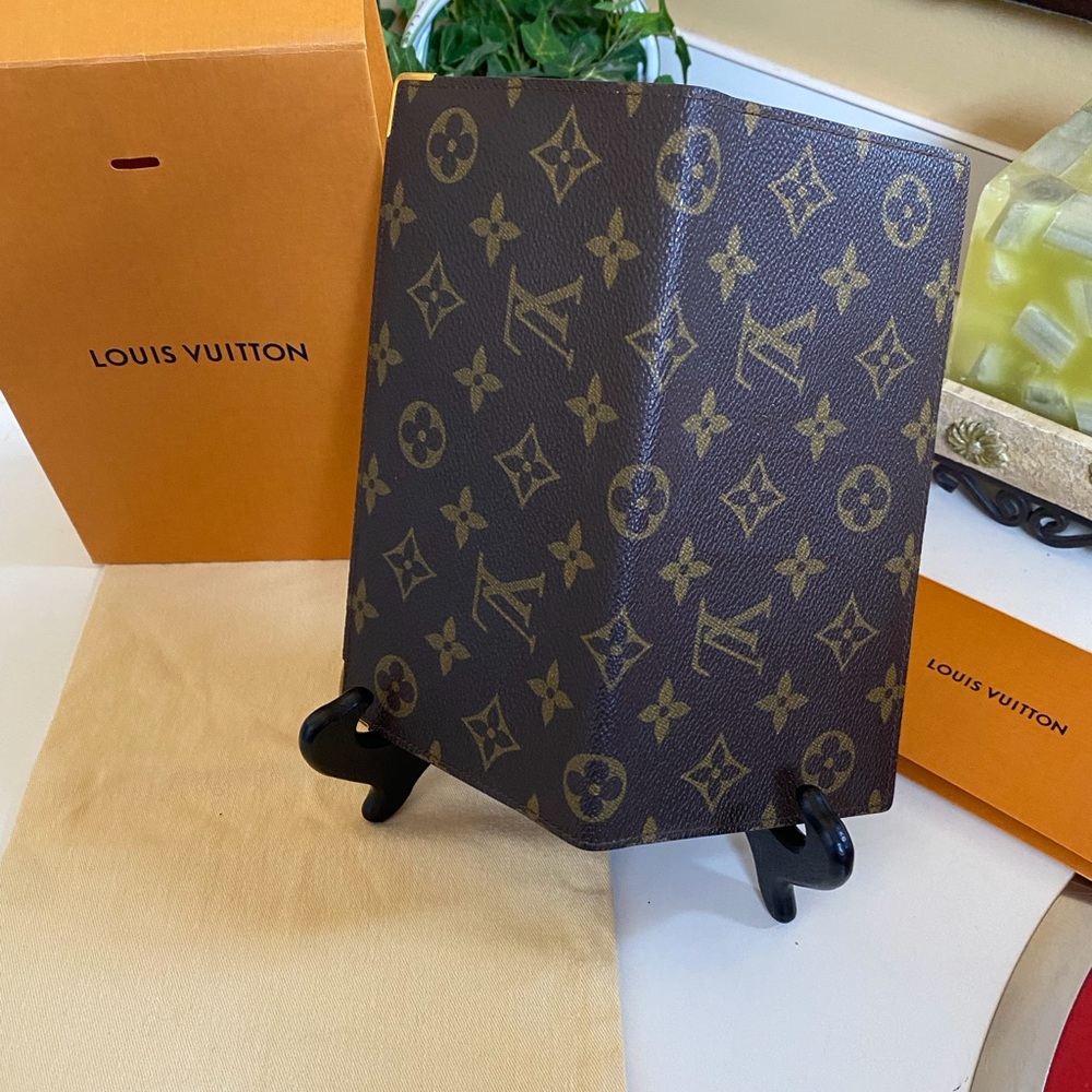 Louis Vuitton Checkbook and Card Wallet